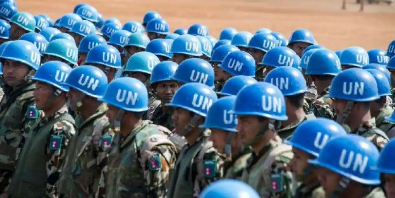 Il collasso delle missioni ONU: le operazioni di pace crollano del 50%
