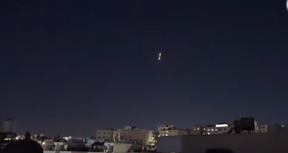 L’Iran risponde con missili contro Israele all’attacco su Beirut ordinato da Netanyahu