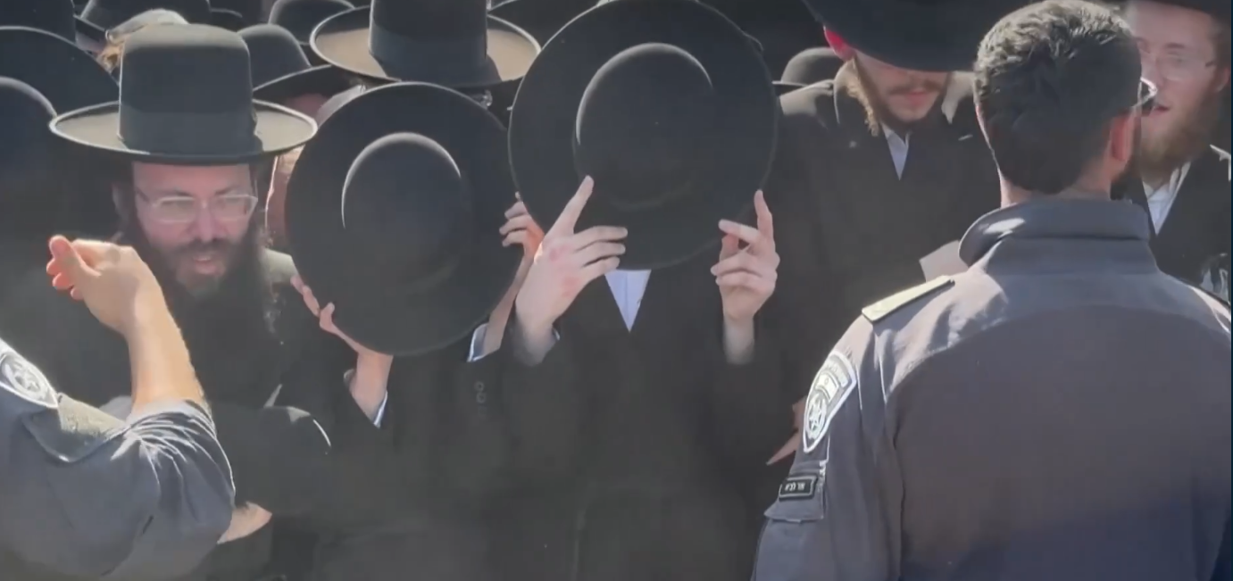 ISRAELE. Haredim contro la leva sfidano il consenso militarista